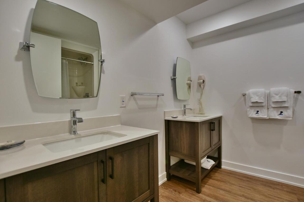 The Landing-Extended Stay Quarters Meaford エクステリア 写真