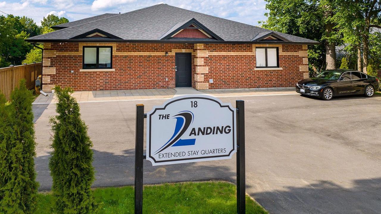 The Landing-Extended Stay Quarters Meaford エクステリア 写真